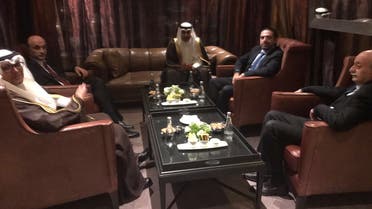 جانب من لقاء المصالحة الذي جمع الحريري وجنبلاط وجعجع بحضور المبعوث السعودي
