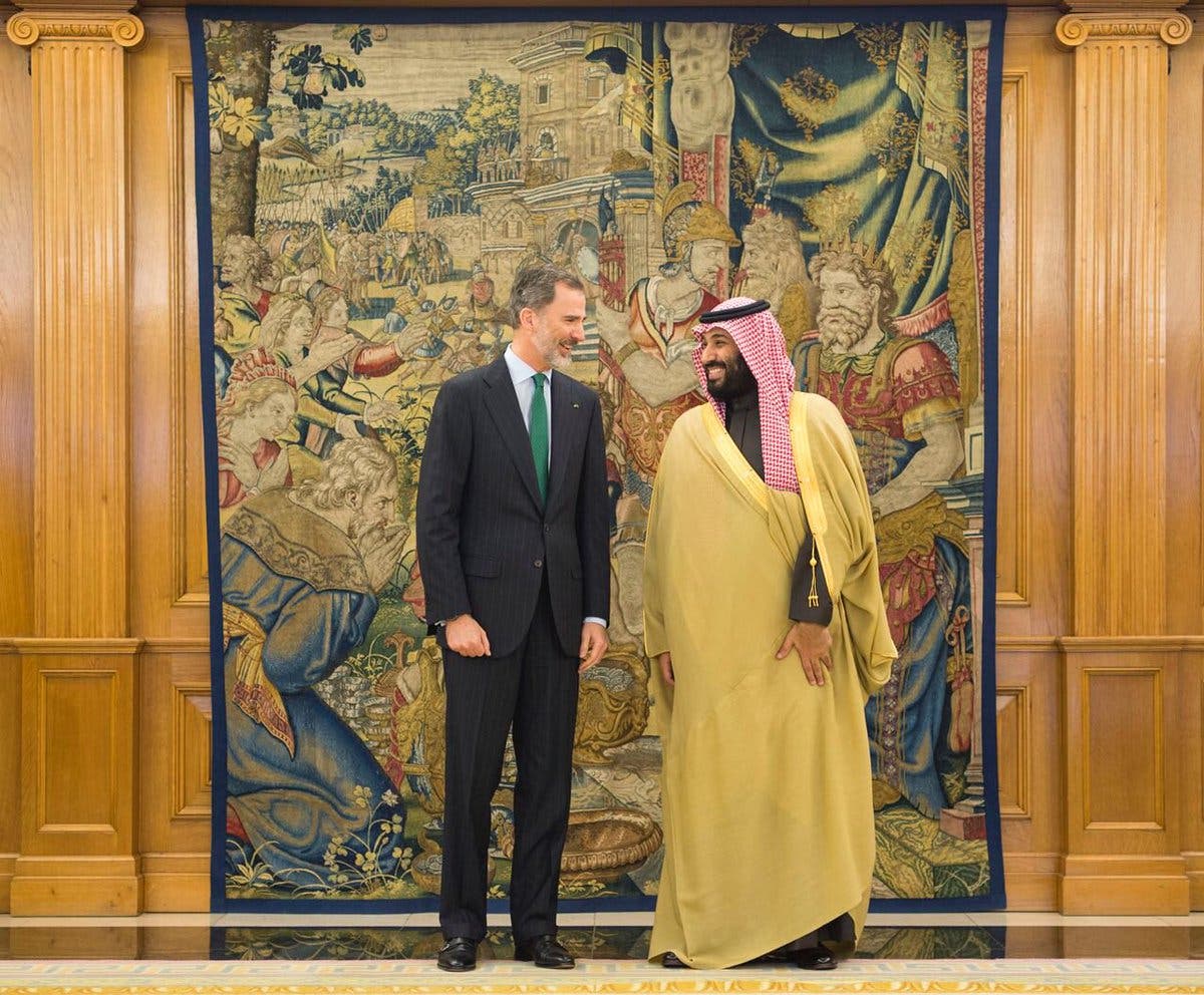 ملك إسبانيا يستقبل ولي العهد السعودي