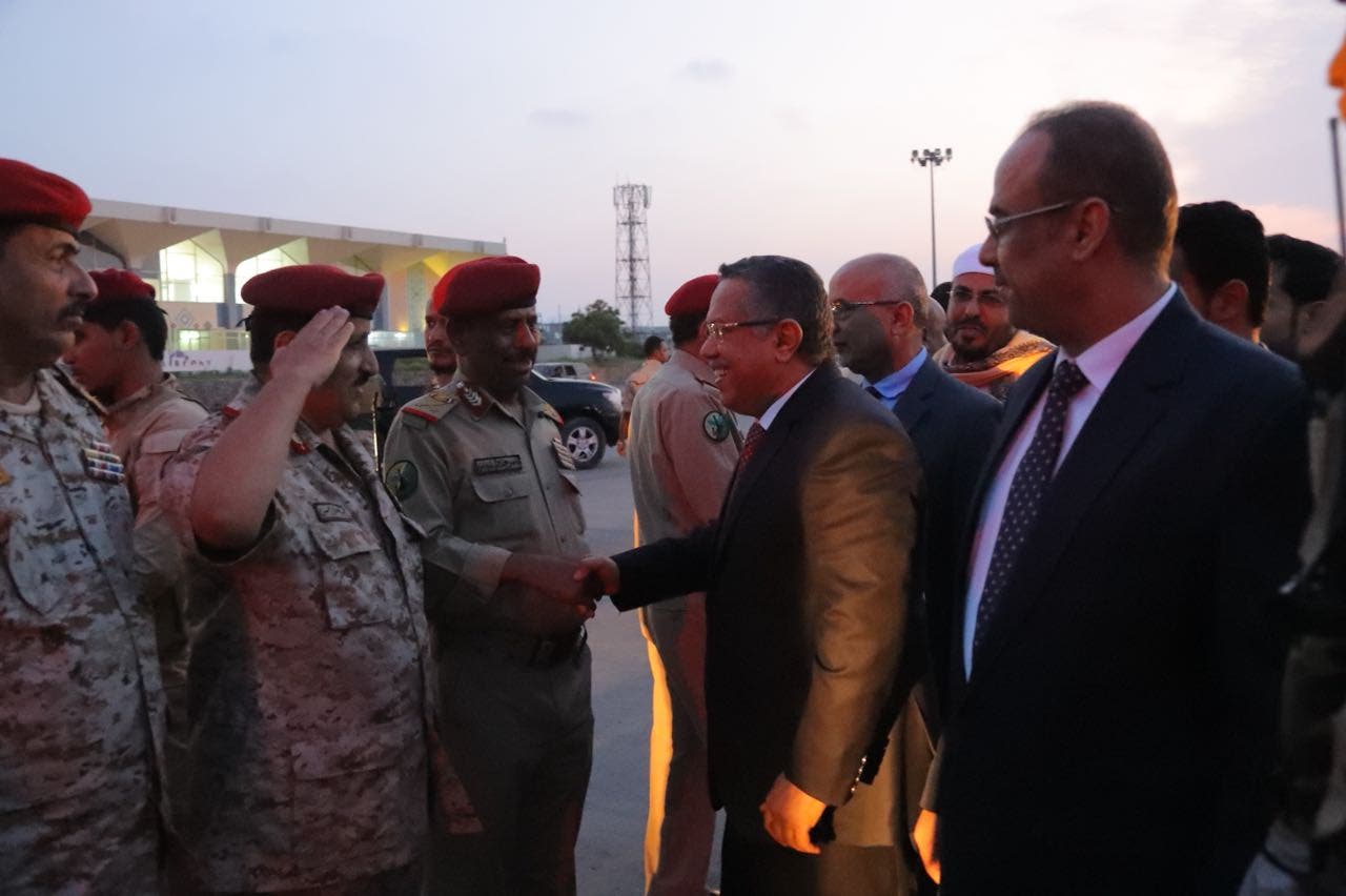 بن دغر يعود إلى صنعاء
