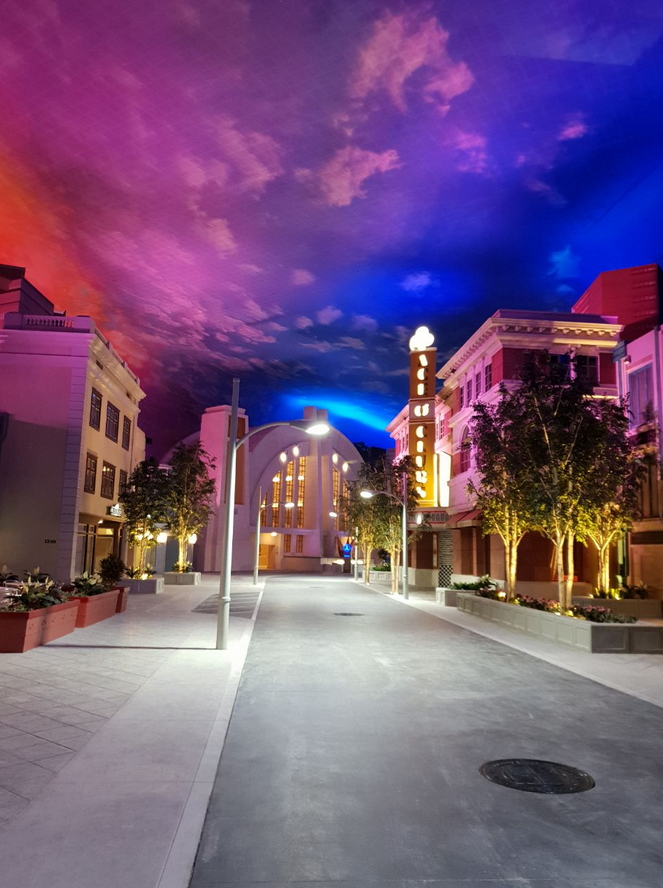Warner brothers abu dhabi. (Twitter)