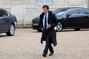 President of the Arab World Institute (IMA) Jack Lang arrives to attend a New Year wishes ceremony at the Elysee palace in Paris on January 4, 2018.  (AFP)
