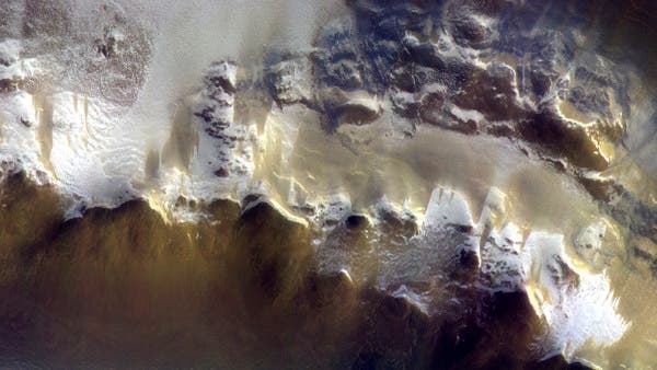 أول صورة للجليد على سطح المريخ D09a6056-957b-4dae-8d01-ab230776a715_16x9_600x338