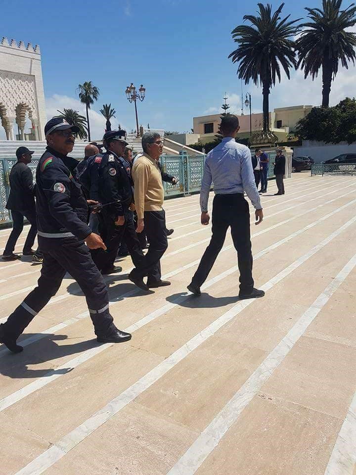 الشرطة المغربية في موقع المسجد