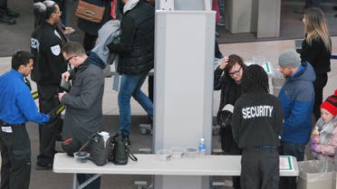 airport security (Shutterstock)