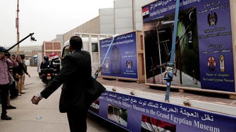 Egypt moves last chariot of King Tut to new museum