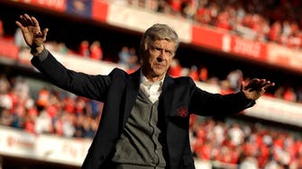 Wenger sees Arsenal beat Burnley 5-0 in final home game