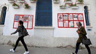 سباق الرئاسة في تونس.. سلاح الإعلام يشعل المعركة