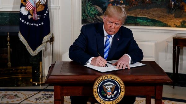 ترمب يوقع عقوبات على مسؤولين صينيين انتهكوا حقوق الإيغور