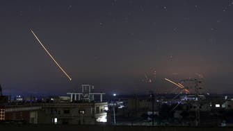 دفاعات النظام السوري تتصدى لغارات إسرائيلية جنوب حلب