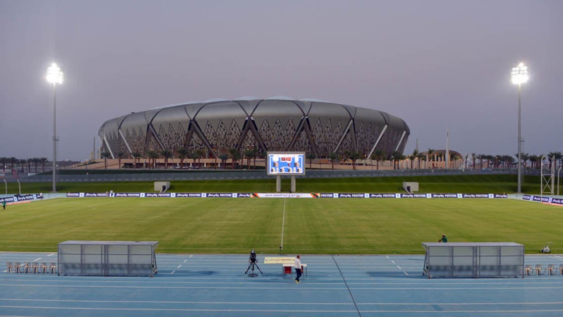 الملعب الرديف