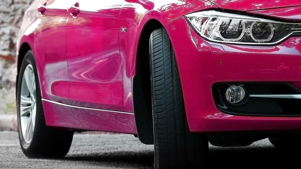 Ahead of first official drive next month, Saudi women choose favorite car  colors | Al Arabiya English