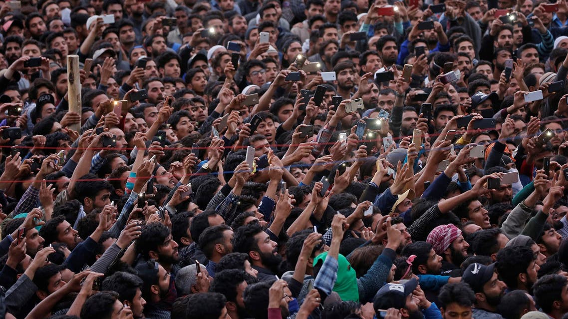 Funeral procession of a suspected militant killed in a gunbattle with Indian security forces in Ganderbal district of Kashmir on May 6, 2018. (Reuters)