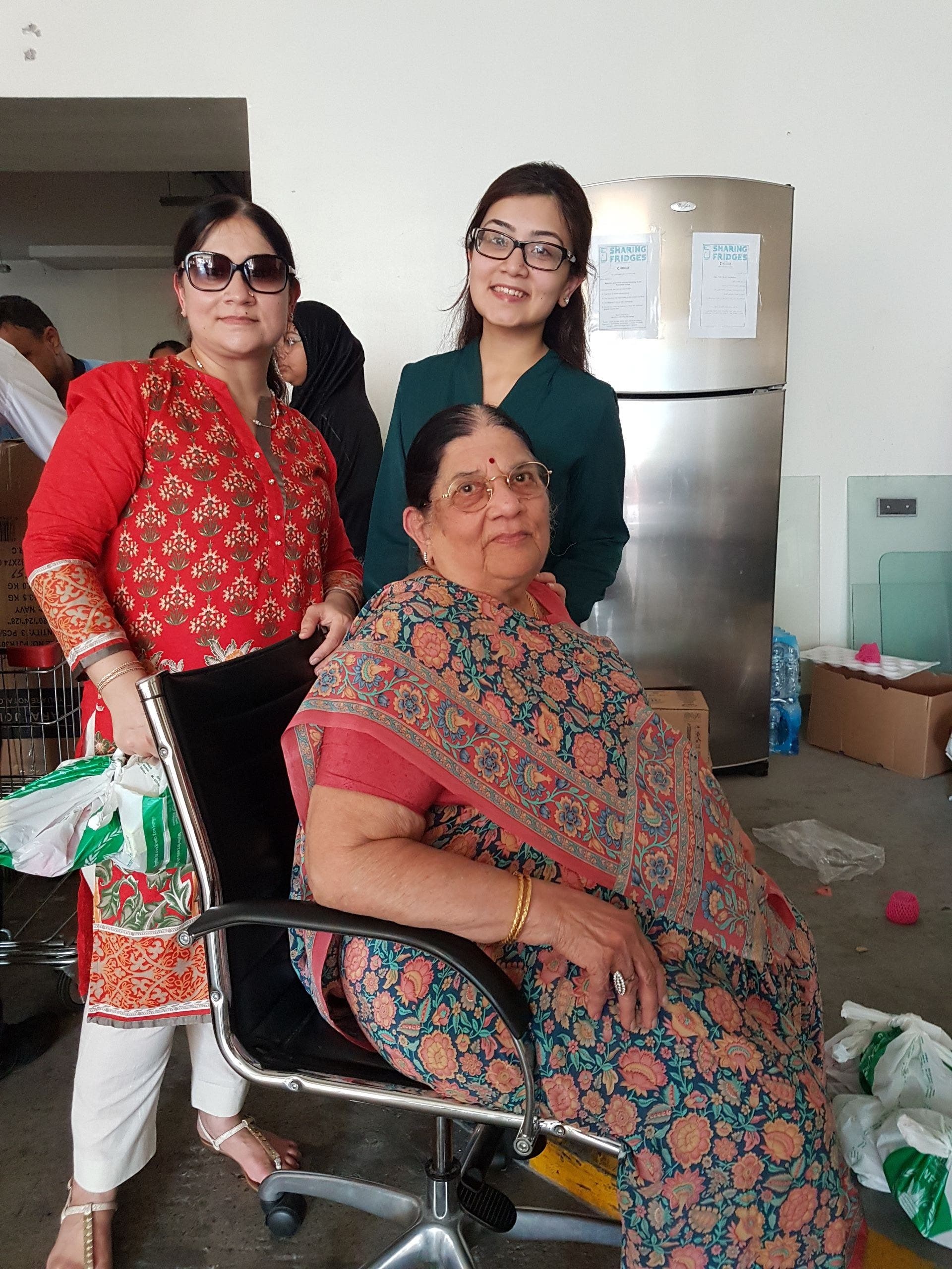 87-year-old Krishna Bhatia from Singapore volunteering for Ramadan Sharing Fridges, Dubai. (Supplied)