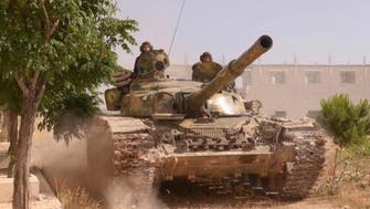 النظام يقطع طريق حلب اللاذقية.. و6 كلم تفصله عن إدلب