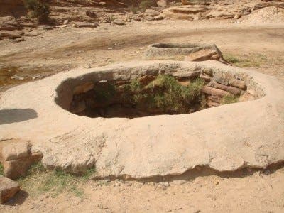 تعرف على "الأخدود" في نجران.. تاريخ مدفون منذ 2000 عام 66609401-3c6e-43c7-8acc-47ecde6f4b06
