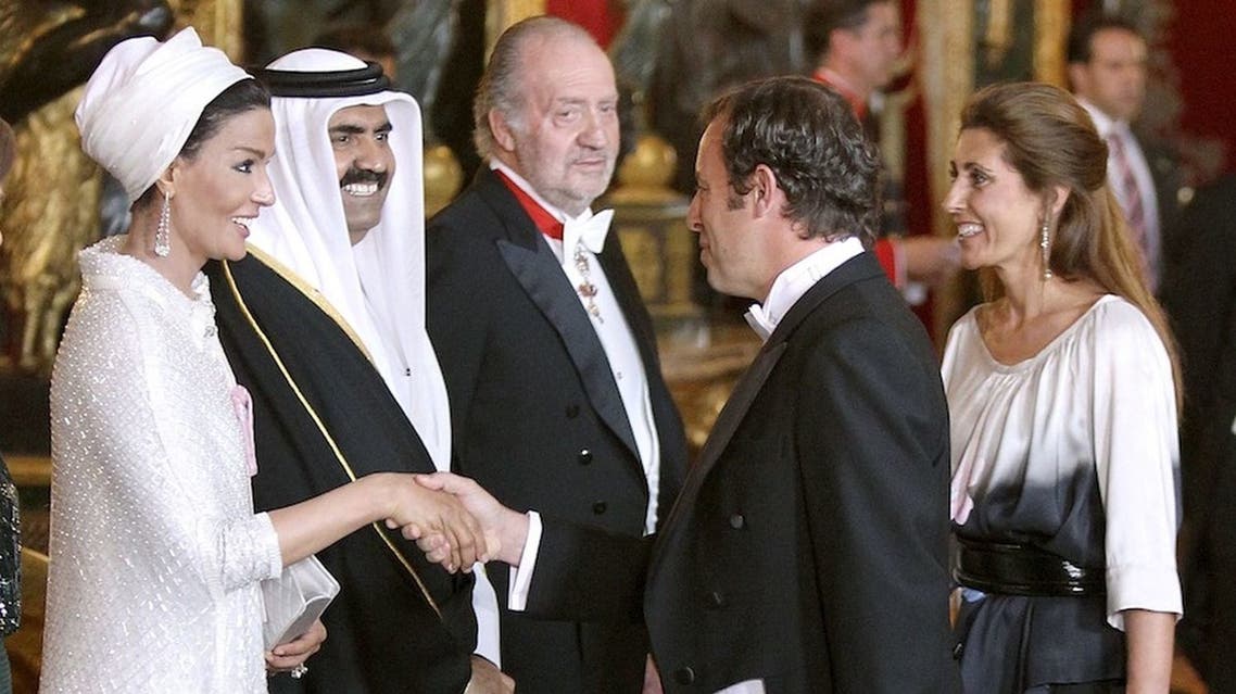 ساندرو روسيل مع أمير قطر السابق