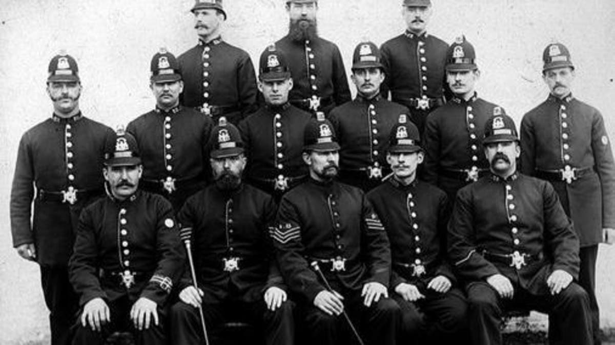 تعرف على تاريخ ظهور الشرطة أول مركز أمن والزي الرسمي