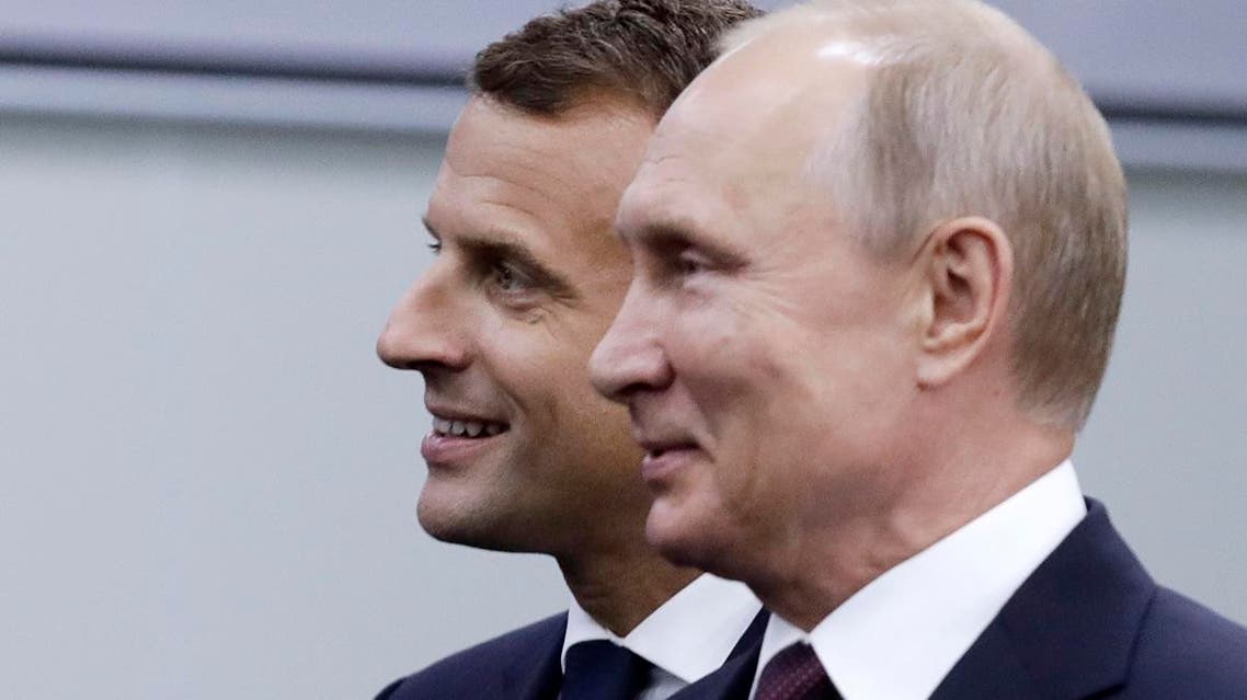 Putin and Macron 3 (AP)