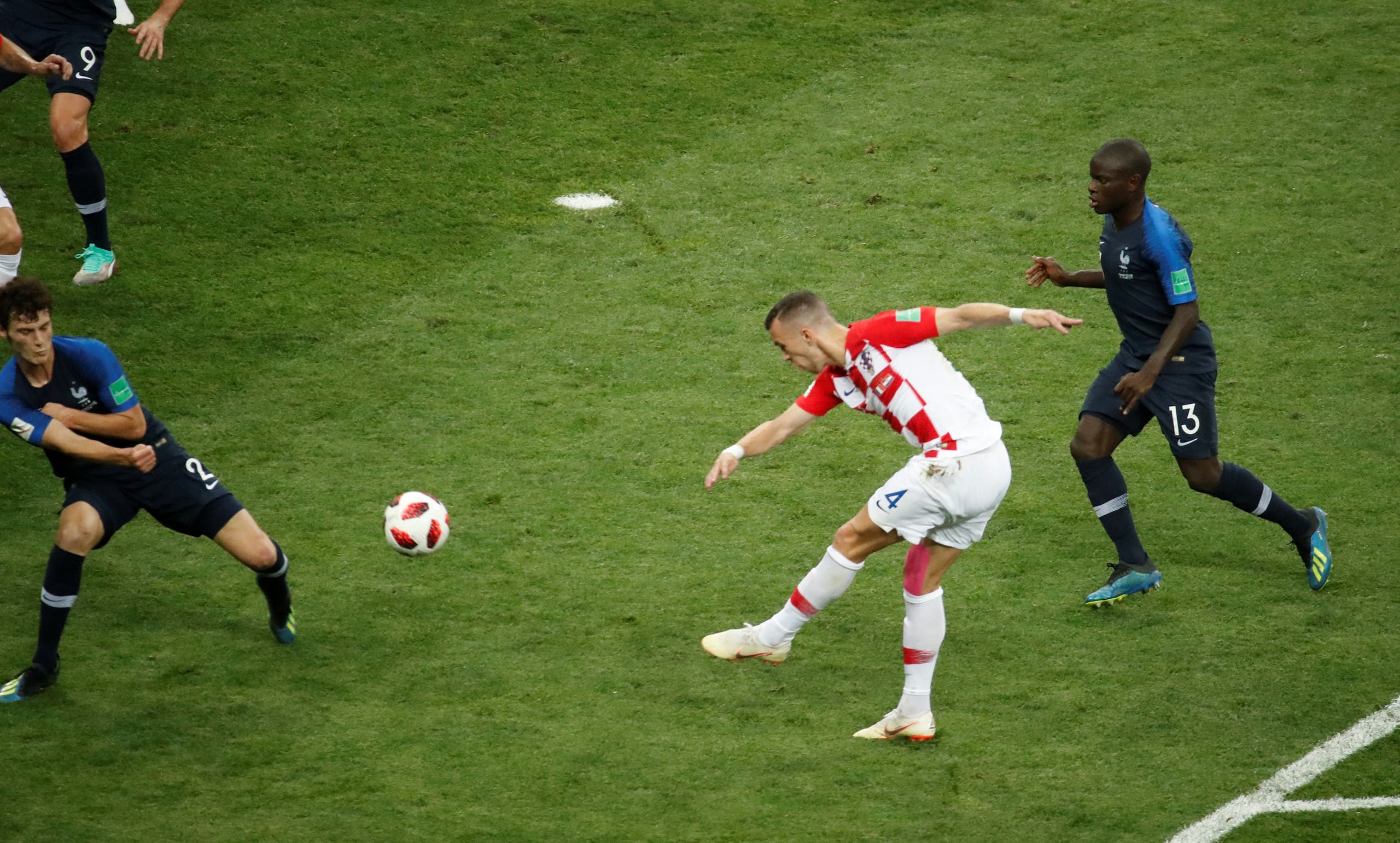 فرنسا تهزم كرواتيا وتتوج بطلة لكأس العالم 2018 02bf0ec1-d7bb-4ee5-bfe3-946cffe2cefc