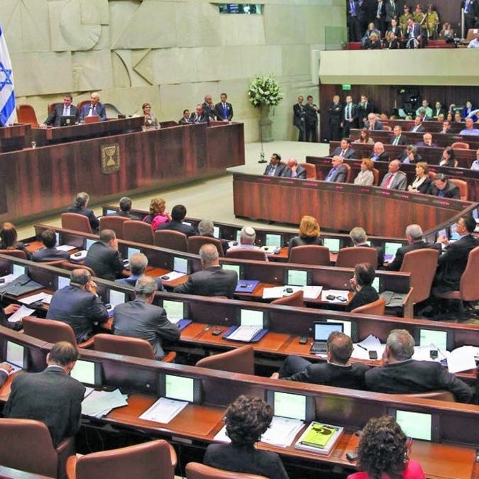 الكنيست الإسرائيلي يصوت على حل نفسه في خطوة أولية نحو إجراء انتخابات مبكرة