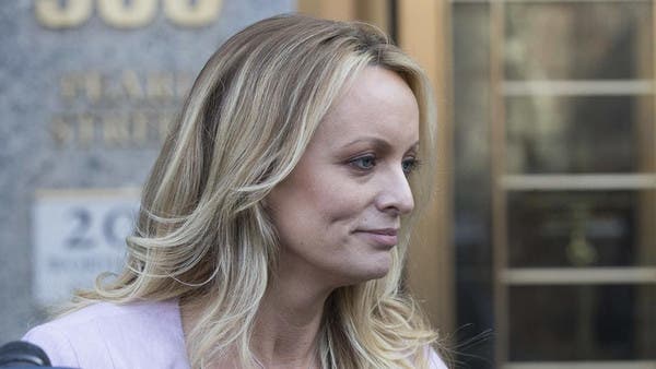 Stormy Daniels and husband to divorce