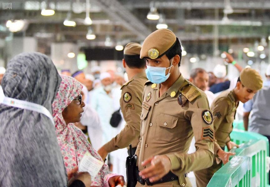 Some of the humanitarian efforts by the Saudi Special Forces deployed specially for the security of the Holy Mosque. (SPA)