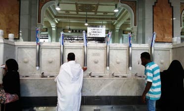 Hajj pilgrims consume eight mln liters of Zamzam water