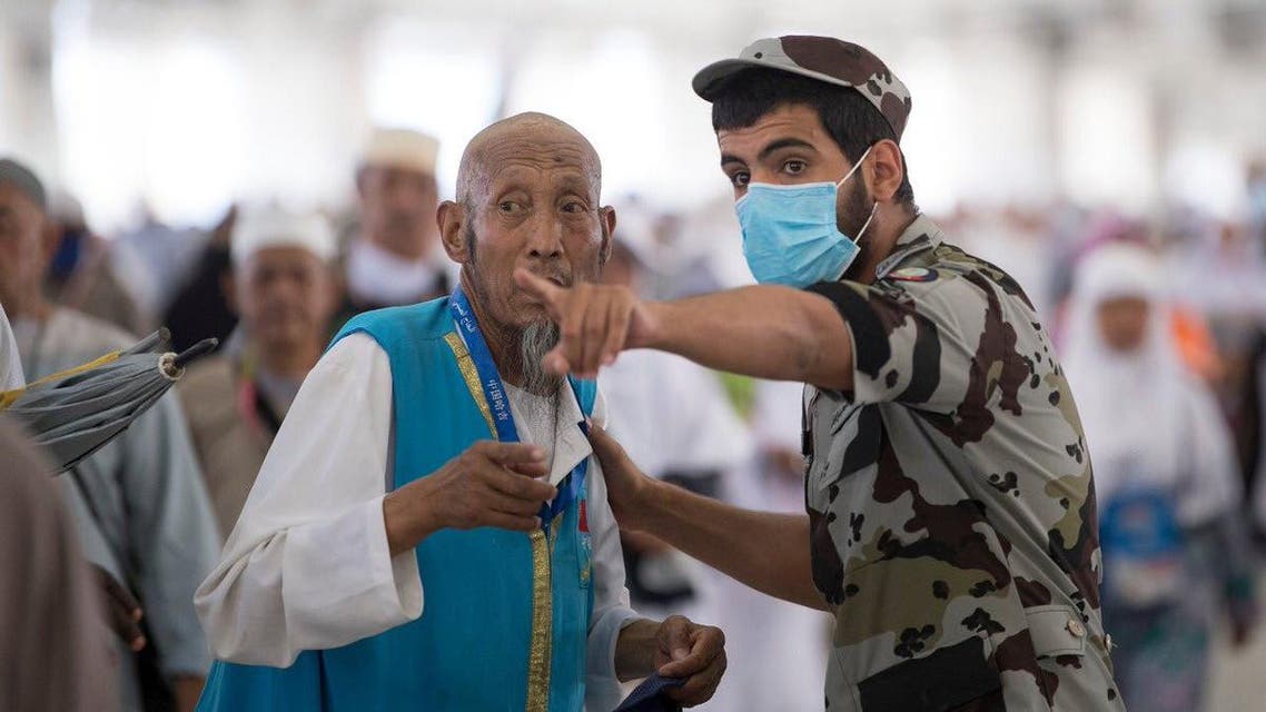 Saudi scouts delivered 10,723 pilgrims to their camps, and guided 84,254 pilgrims with explanations. (SPA)