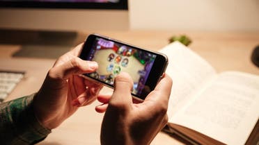 Mobile gaming. (Shutterstock)
