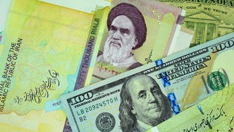 تفويض جديد للمركزي الإيراني.. هل يوقف انهيارات العملة؟