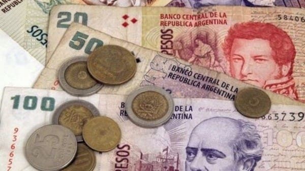 وسط أزمة في سعر العملة.. “صندوق النقد” يسمح للأرجنتين بالتدخل