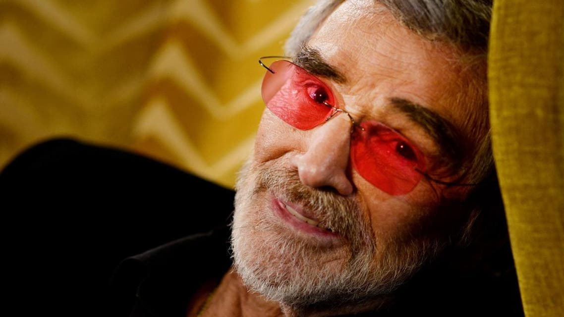 Hollywood actor Burt Reynolds poses for a portrait during an interview with Reuters at a hotel in central London, Britain, on December 3, 2015. (Reuters)