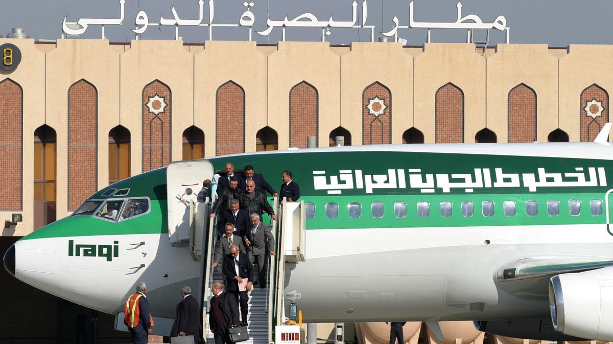 العراق: إيقاف الرحلات في مطار البصرة بسبب العاصفة الترابية 
