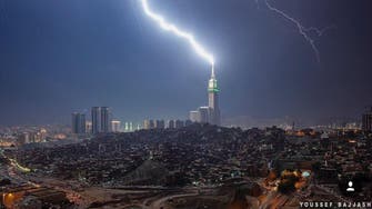 Photographers snap electrifying photos of lightning strikes in Mecca