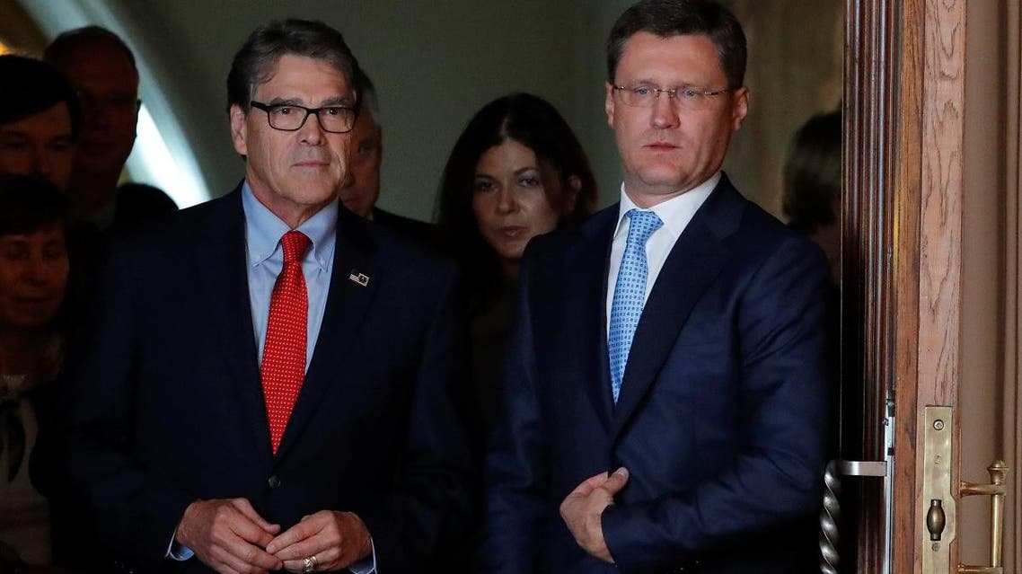 Russian Energy Minister Alexander Novak (R) and US Energy Secretary Rick Perry during a meeting in Moscow on September 13, 2018. (Reuters)