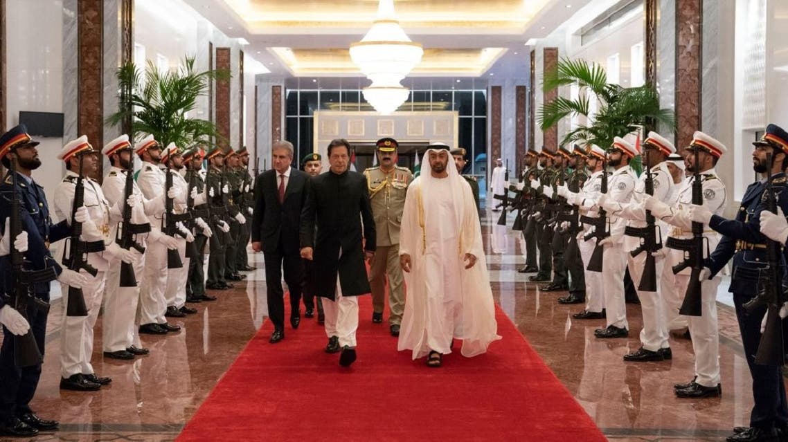 Pakistani Prime Minister Imran Khan being recieved in Abu Dhabi. (WAM)