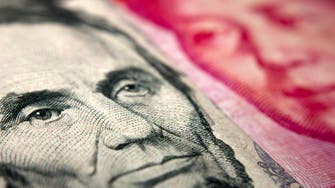 تجدد توترات صينية أميركية تهبط باليوان وتصعد بالدولار