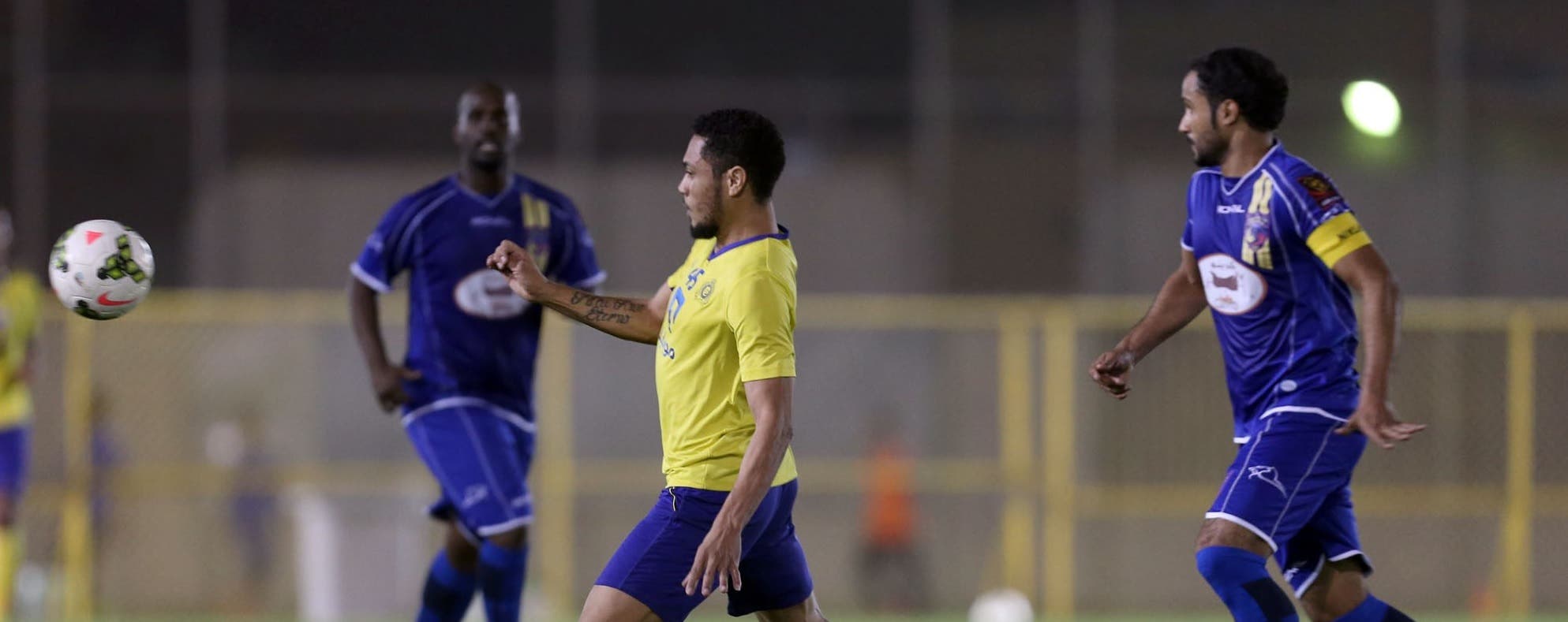 صورة "أرشيفية" للقاء بين النصر والحزم
