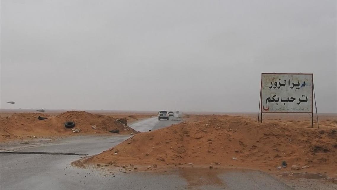 داعش يخطف 130 عائلة في دير الزور