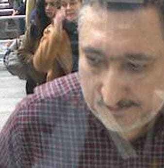 صور سياح سعوديين في اسطنبول حولوهم إلى مشبوهين