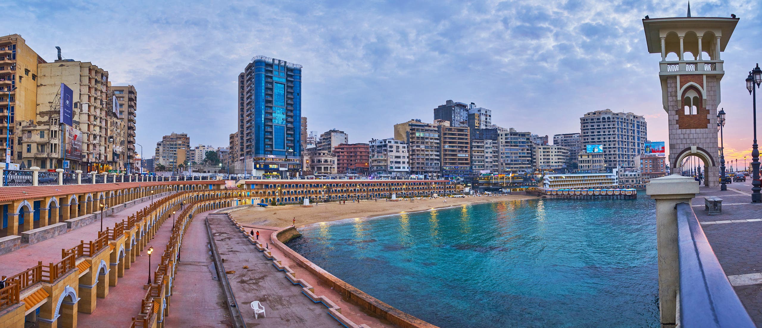 Alexandria, Egypt corniche. (Shutterstock)