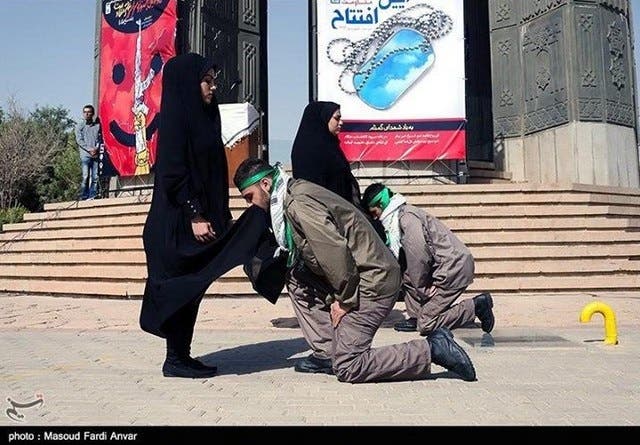 مناورات باسيج رجال ونساء