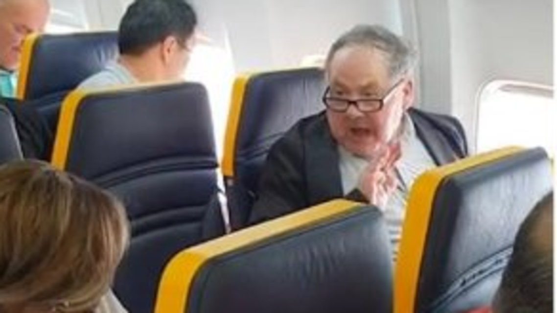 racist man on ryanair (screengrab)