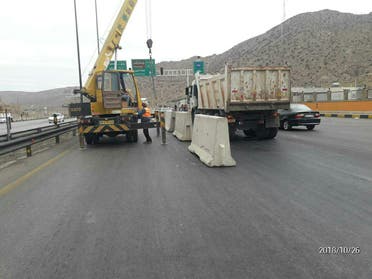 Security forces blocked the highway to Pasargad. (Supplied)