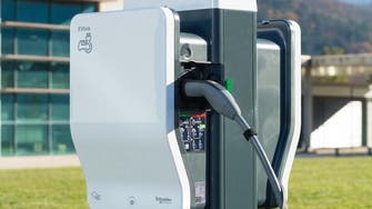 Jeddah hosts first eco-friendly electric vehicle charging plant in Saudi Arabia