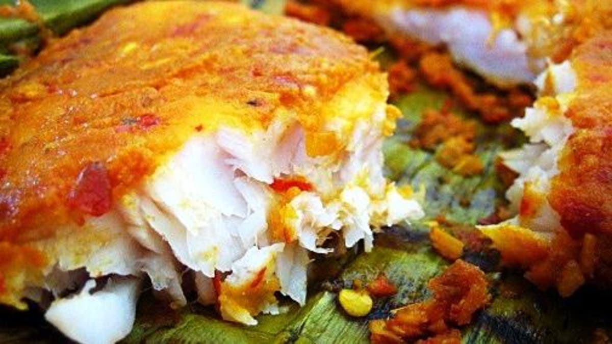 Arabian Gulf-Style Fish in Banana Leaves Recipe