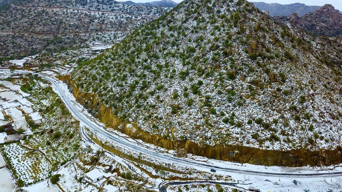 IN PICTURES Snow turns this Mecca town into ‘bride wearing her white