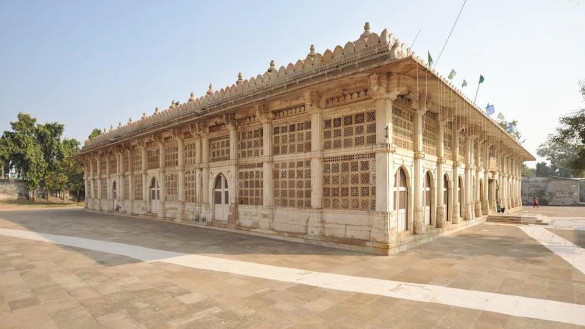 Sarkhej Roza is an elegant architectural complex with elaborate stone lattices and tomb of Sufi saint Haz¬rat Shaikh Ahmed Khattu. (Supplied)