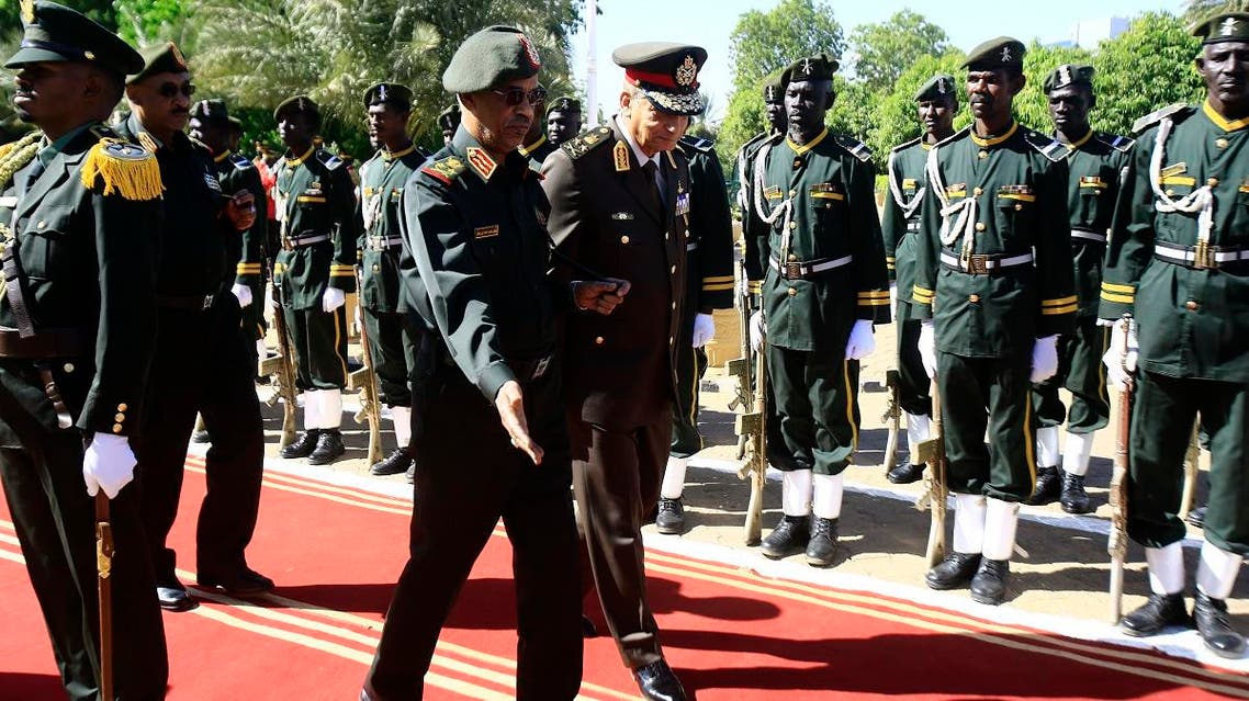 Egypt's Minister of Defense Mohamed Ahmed Zaki (R) and Sudan Minister of Defense Ahmed Awad Ibn Auf in Khartoum 3 (AFP)