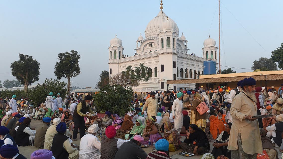 Sikh Pilgrims in front of Kartarpur Gurdwara Sahib on November 28, 2018. (AFP)